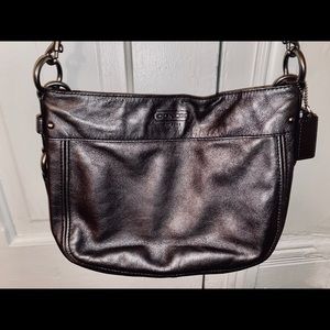 Selling because I don’t carry this purse anymore
